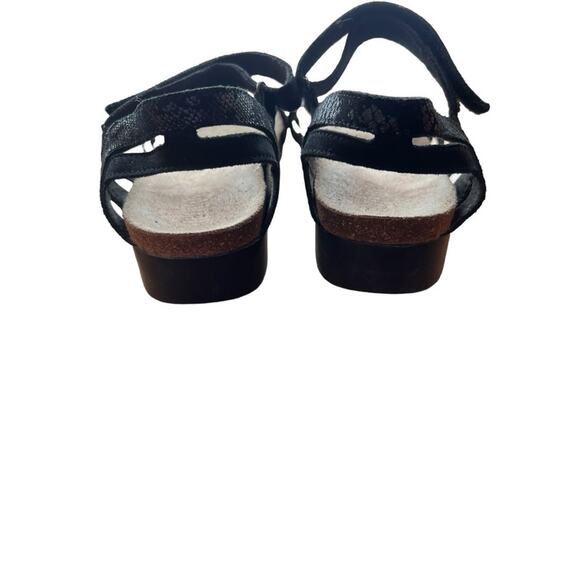 Munro Black Summer Sandal - Size 9.5 - Picture 4 of 4